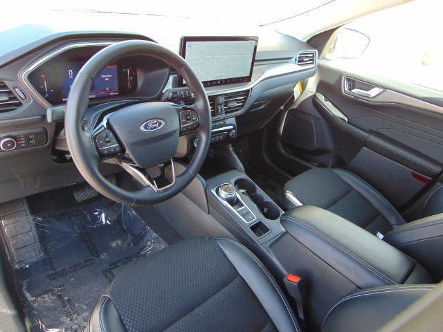 Certified 2026 Ford Escape SE FWD image 11