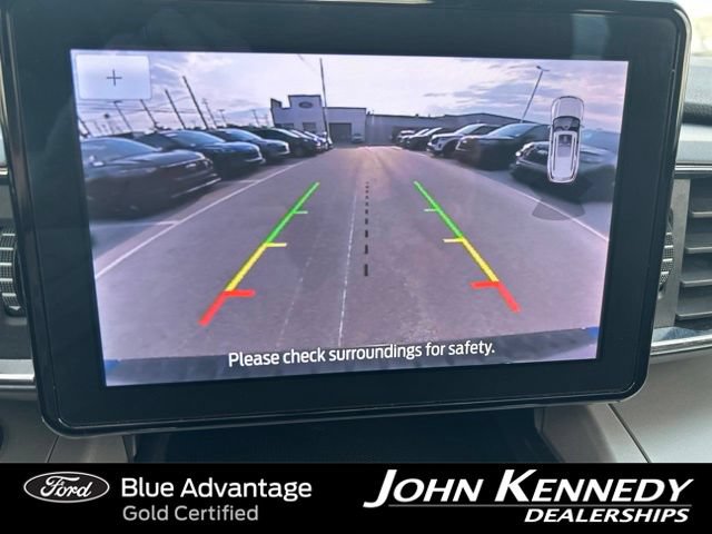Certified 2023 Ford Explorer XLT w/ Equipment Group 202A AWD/4WD image 29