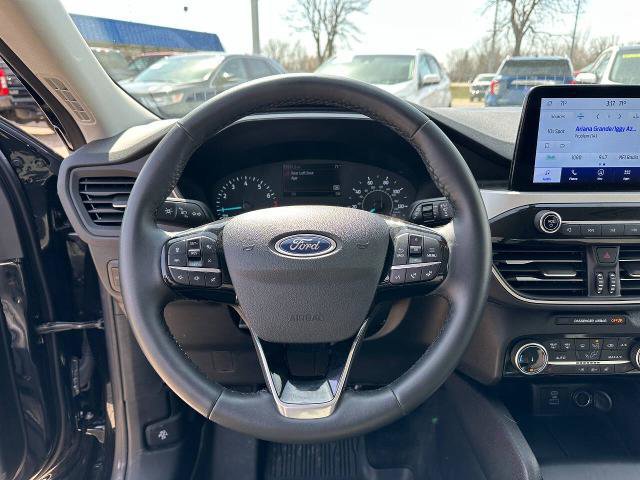 Certified 2022 Ford Escape SE w/ Convenience Package image 9