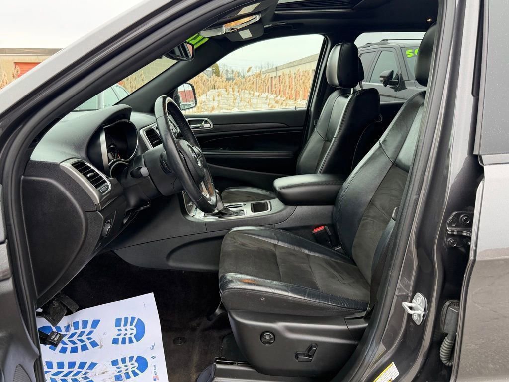Used 2018 Jeep Grand Cherokee Altitude image 14