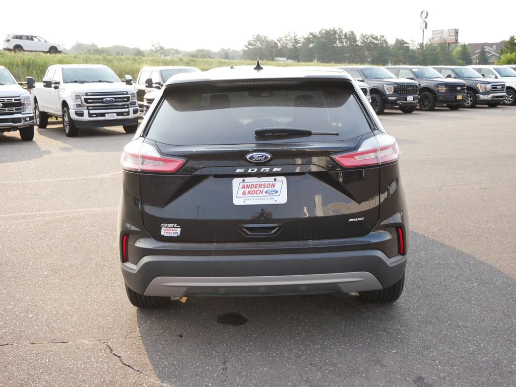 Certified 2024 Ford Edge SEL AWD/4WD image 7