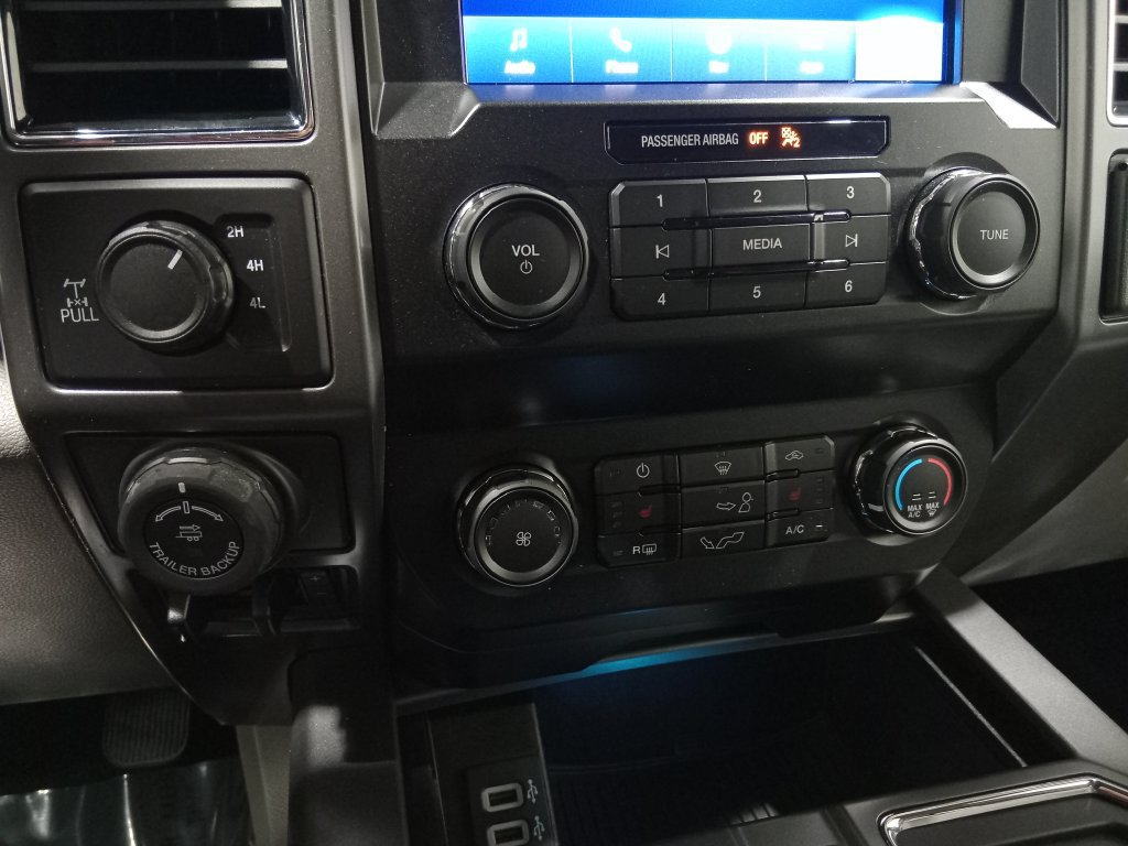 Certified 2020 Ford F150 XLT w/ Equipment Group 302A Luxury AWD/4WD image 23