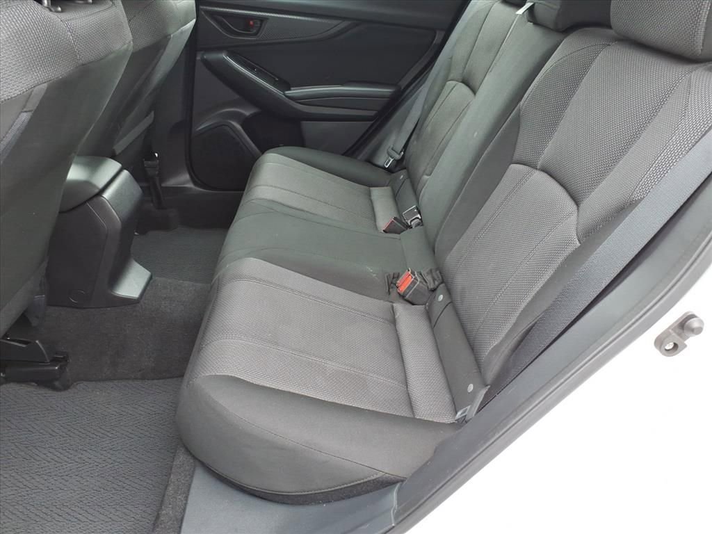 Used 2018 Subaru Impreza 2.0i Premium image 10