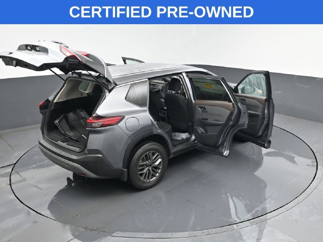Used 2023 Nissan Rogue S AWD/4WD image 26