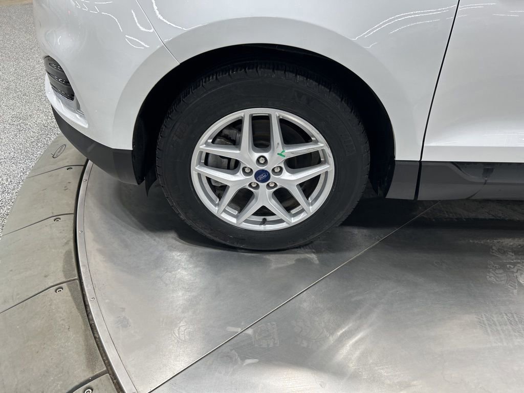 Certified 2022 Ford Edge SEL w/ Convenience Package image 33