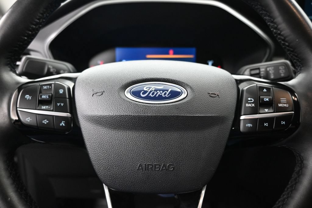 Certified 2023 Ford Escape SE FWD image 12
