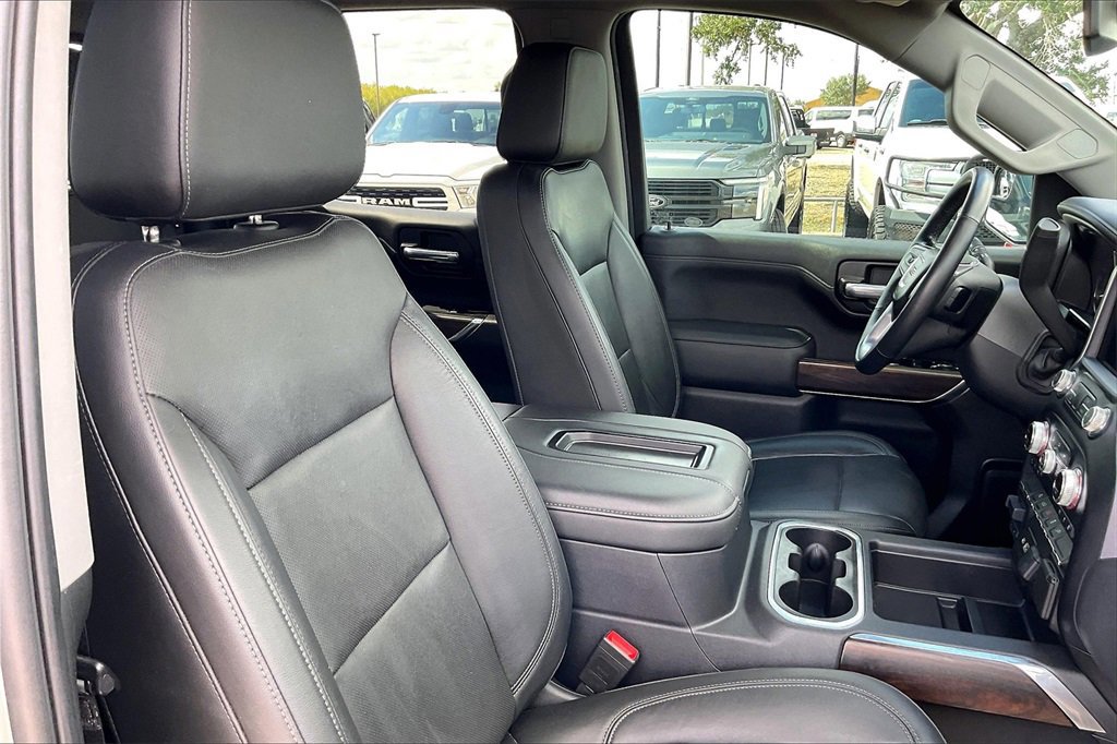 Used 2020 GMC Sierra 1500 SLT image 30