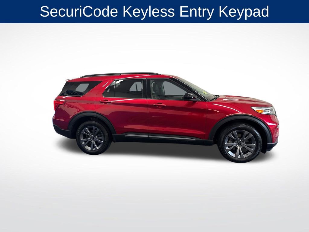 Certified 2023 Ford Explorer XLT w/ Equipment Group 202A AWD/4WD image 8