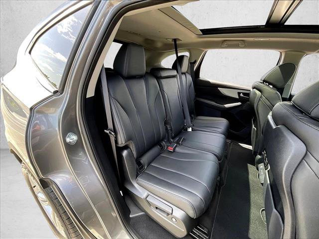 Used 2025 Acura MDX SH-AWD image 28