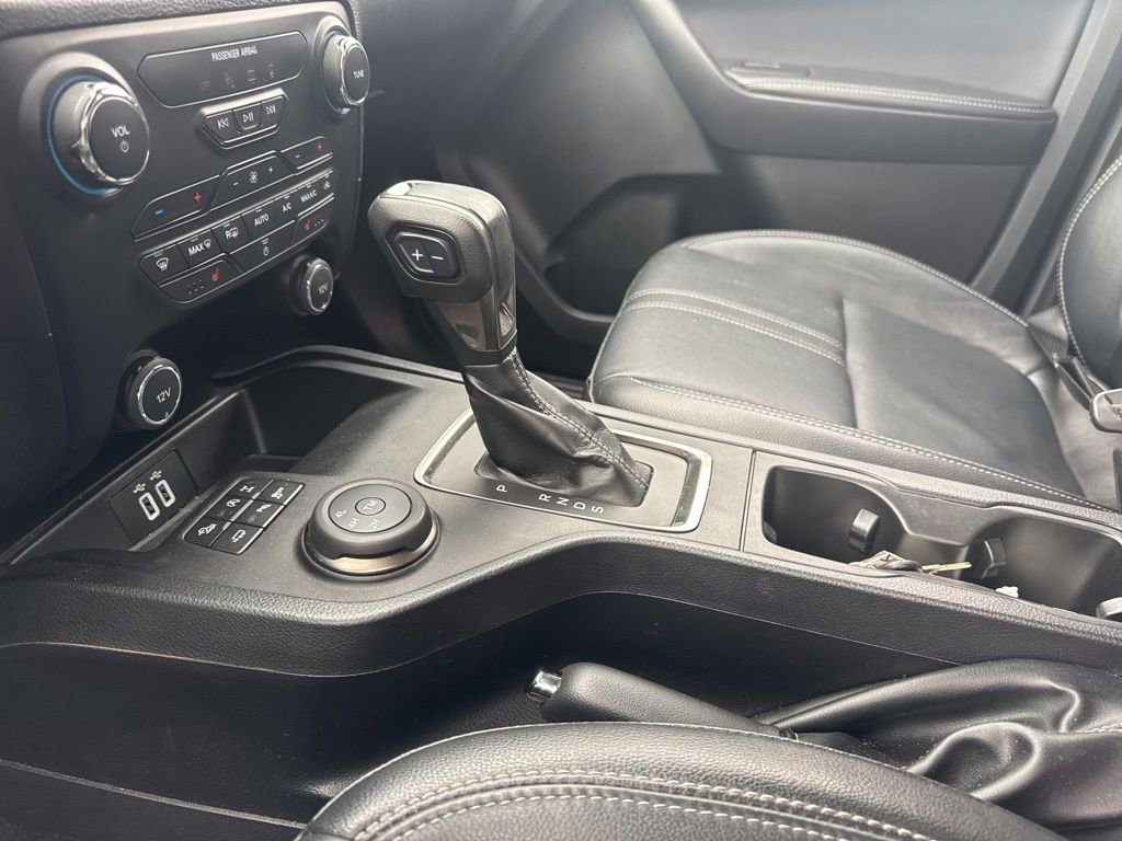 Certified 2019 Ford Ranger Lariat w/ Black Appearance Package image 16