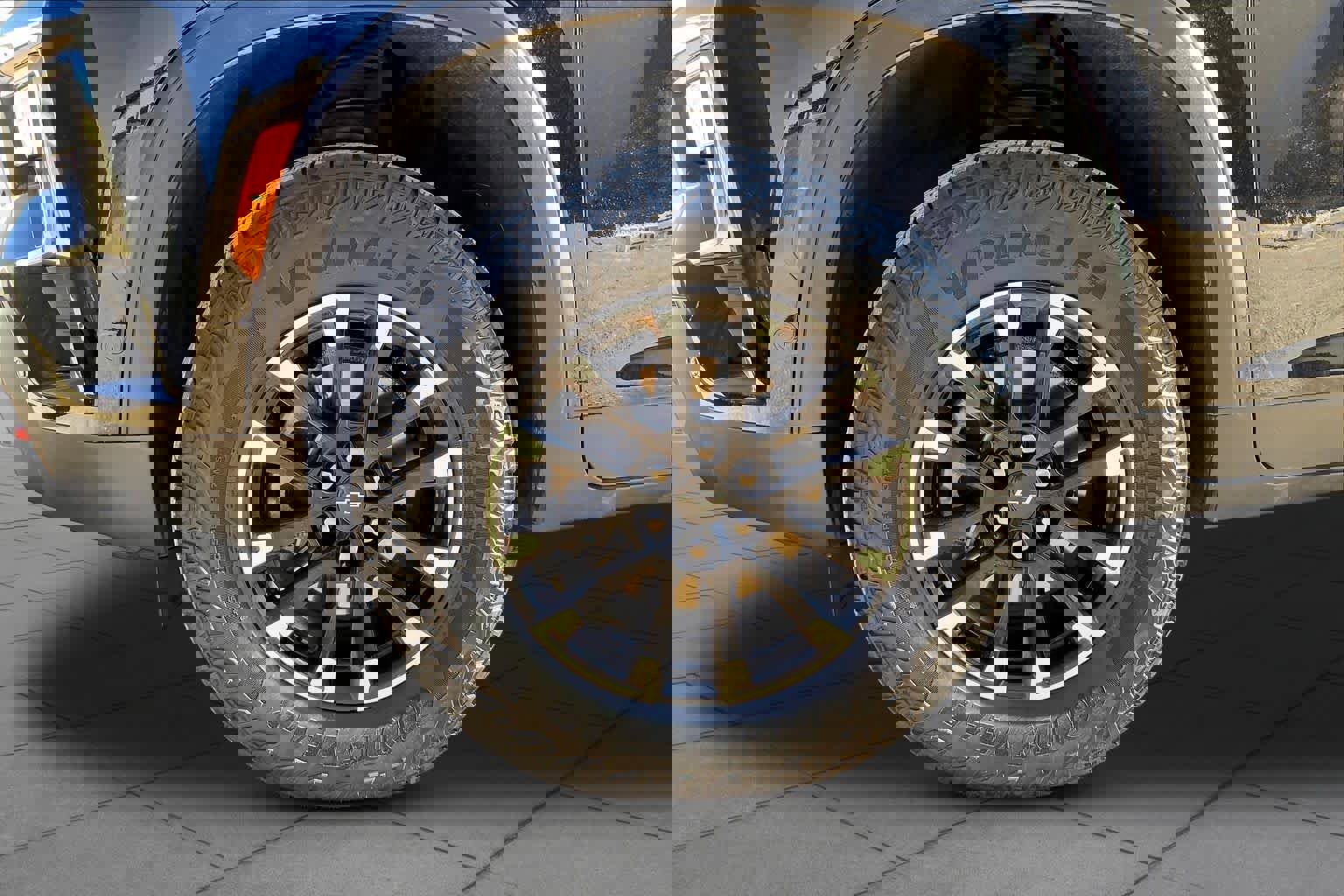 Used 2024 Chevrolet Traverse Z71 w/ Enhanced Driving Package image 13