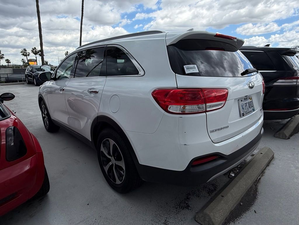 Used 2017 Kia Sorento EX FWD image 4