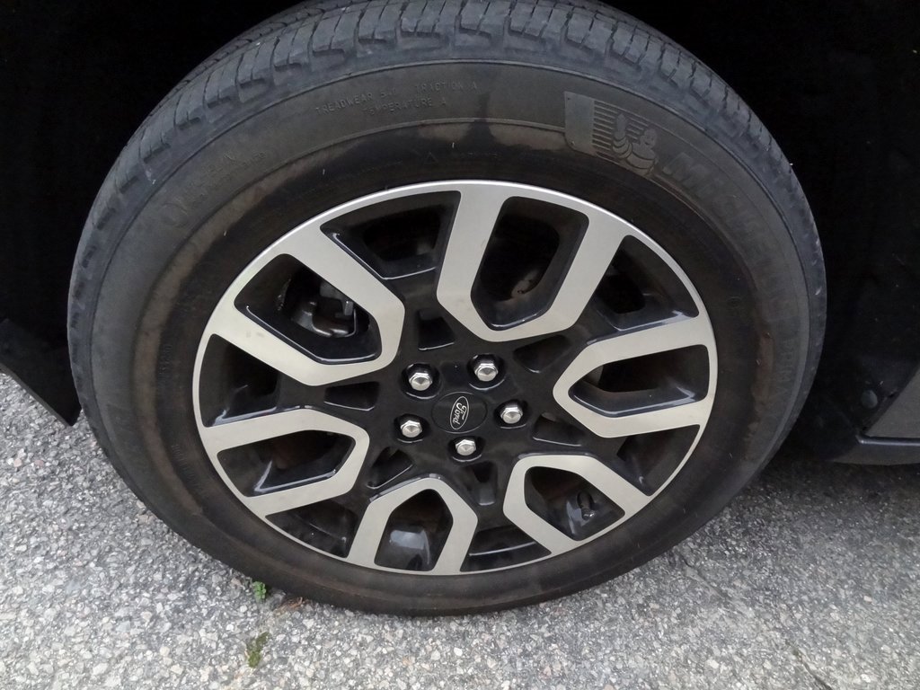 Certified 2023 Ford Maverick Lariat w/ Lariat Luxury Package image 8