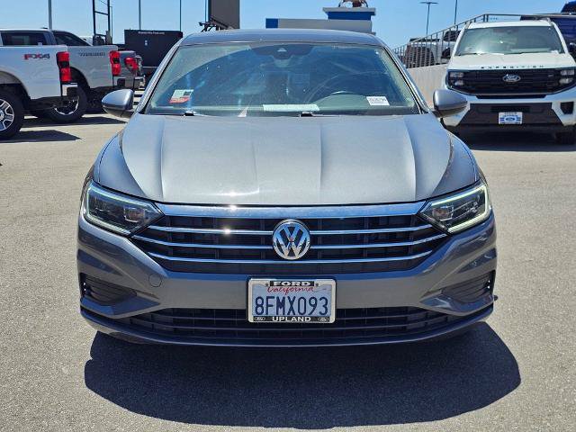 Used 2019 Volkswagen Jetta SEL FWD image 2