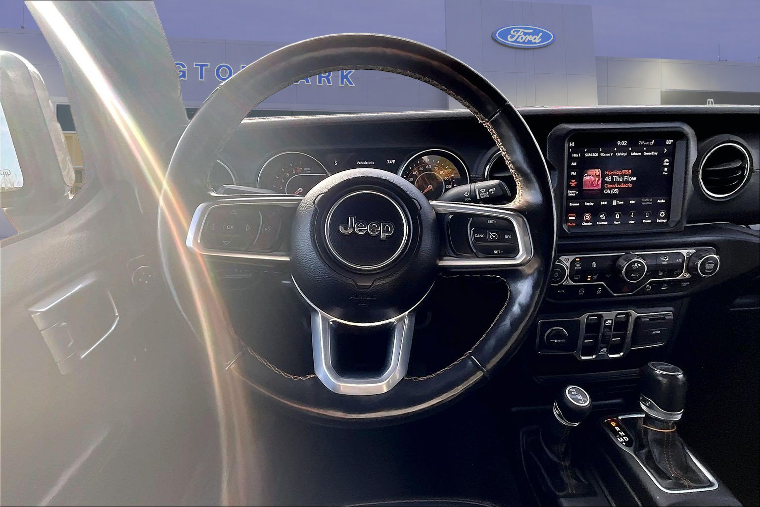 Used 2021 Jeep Gladiator Overland AWD/4WD image 8
