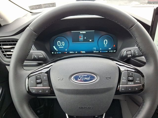 Certified 2023 Ford Escape Platinum w/ Premium Technology Package image 21