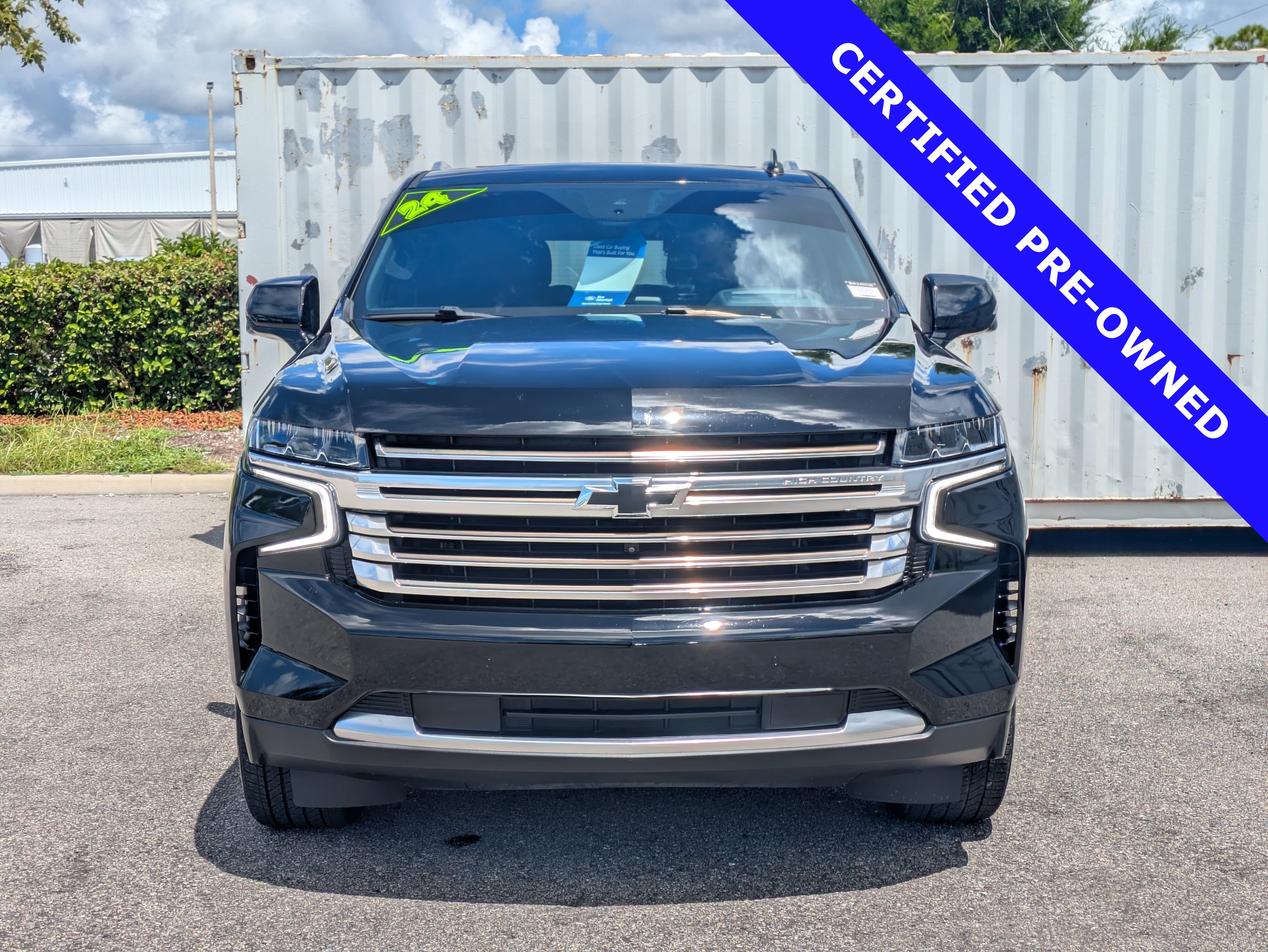 Used 2024 Chevrolet Tahoe High Country RWD image 9