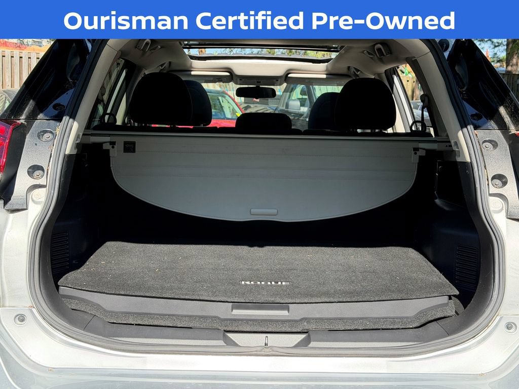 Used 2018 Nissan Rogue SV w/ Premium Package AWD/4WD image 17