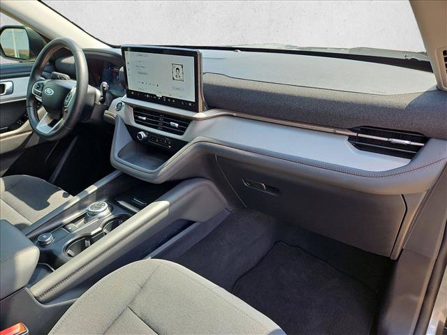 Certified 2025 Ford Explorer Active RWD image 23