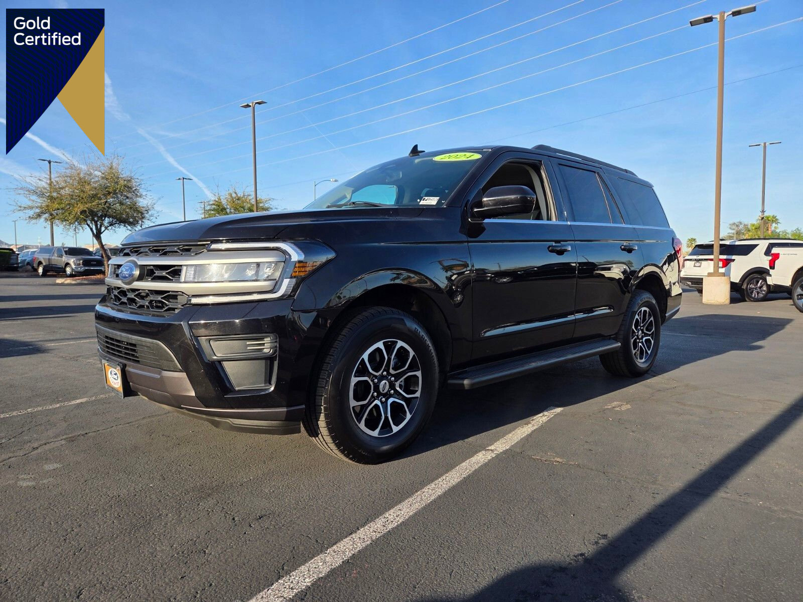 Certified 2024 Ford Expedition XLT image 1