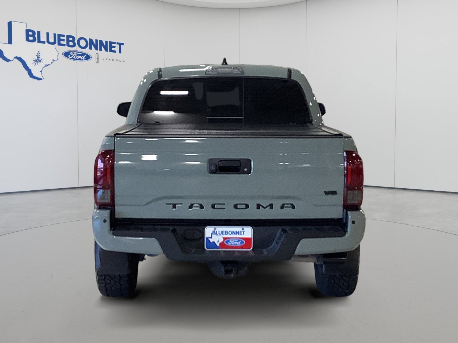 Used 2023 Toyota Tacoma TRD Sport w/ Advanced Technology Package AWD/4WD image 6