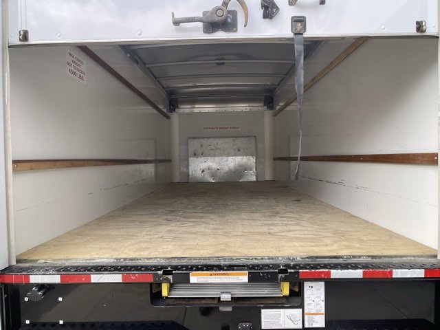 Certified 2024 Ford E-350 and Econoline 350 Super Duty w/ Driver's Safety Package image 26