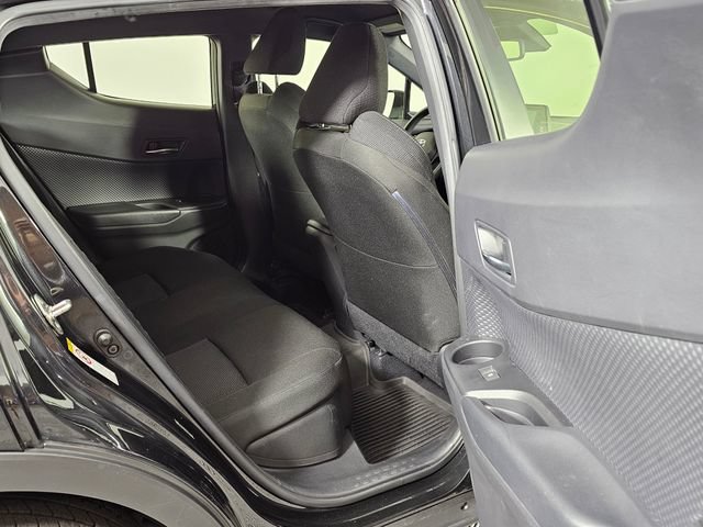 Used 2019 Toyota C-HR LE FWD image 16