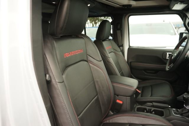 Used 2024 Jeep Wrangler Unlimited Rubicon w/ Technology Group AWD/4WD image 19
