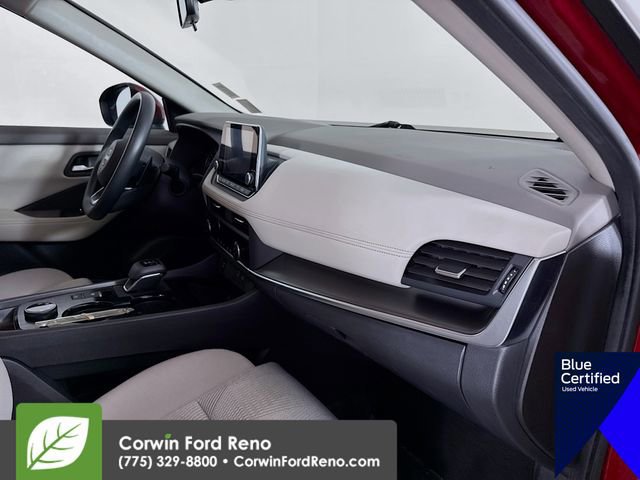 Used 2024 Nissan Rogue SV image 31