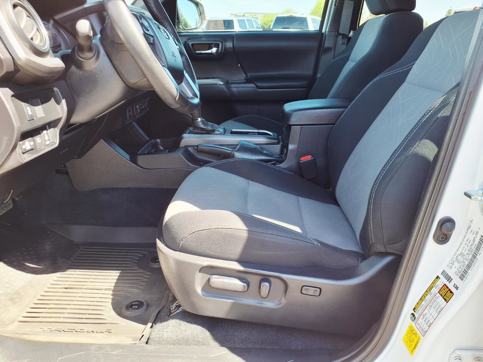 Used 2023 Toyota Tacoma TRD Off-Road image 23