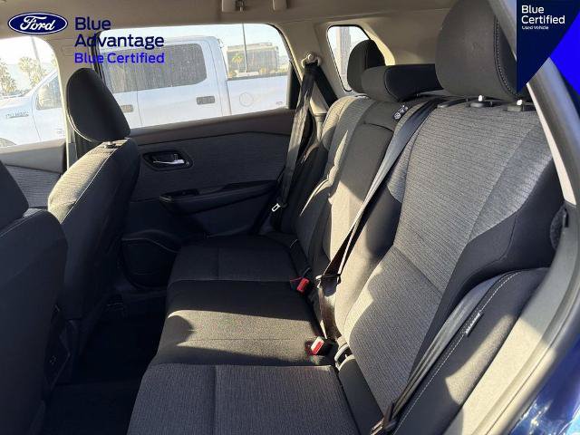 Used 2023 Nissan Rogue SV AWD/4WD image 16