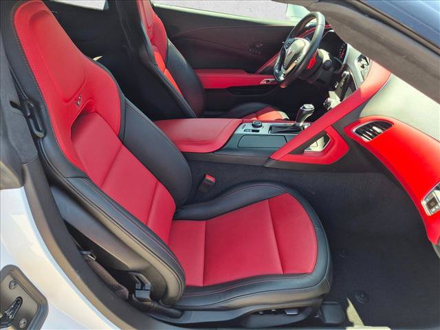 Used 2017 Chevrolet Corvette Stingray Coupe RWD image 22