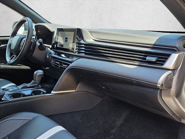 Used 2025 Toyota Camry SE w/ Convenience Package FWD image 20