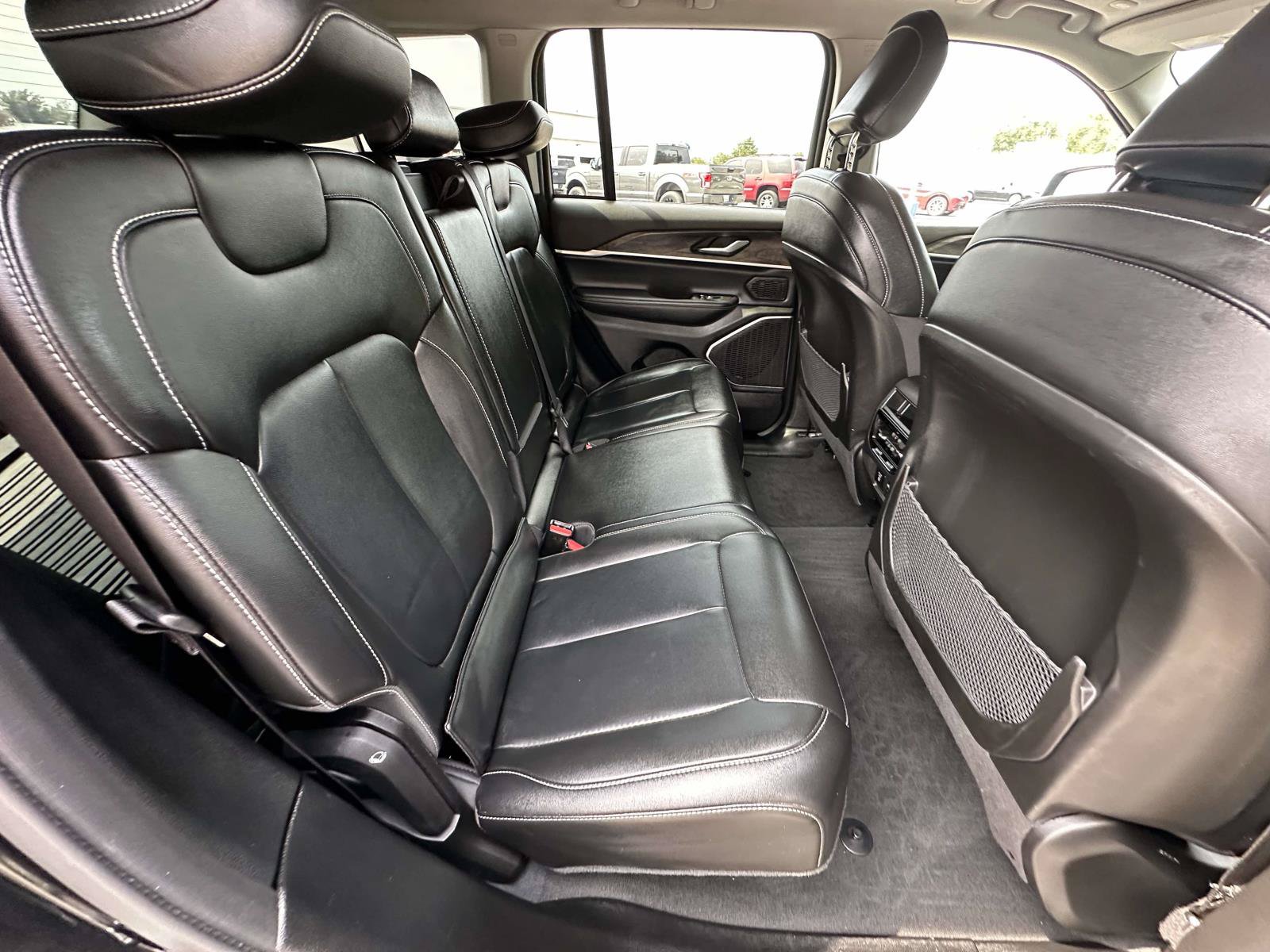 Used 2022 Jeep Grand Cherokee Limited 4xe AWD/4WD image 31