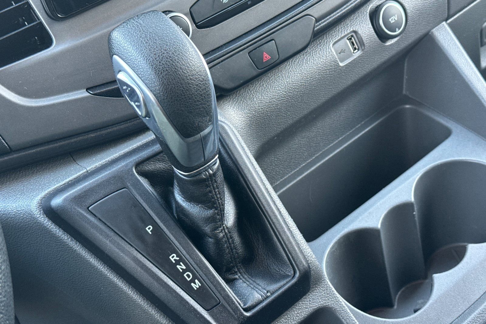 Certified 2022 Ford Transit 350 XLT image 24