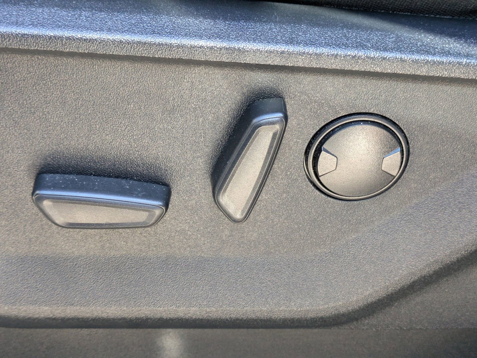 Certified 2023 Ford F150 XLT w/ Equipment Group 302A High image 21