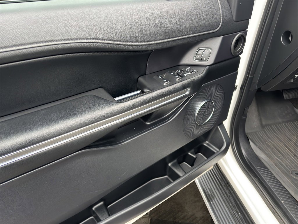 Certified 2021 Ford Expedition Max XLT image 39