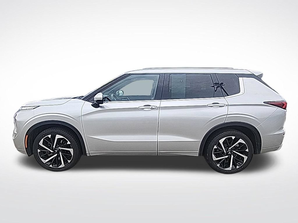 Used 2022 Mitsubishi Outlander SEL AWD/4WD image 4