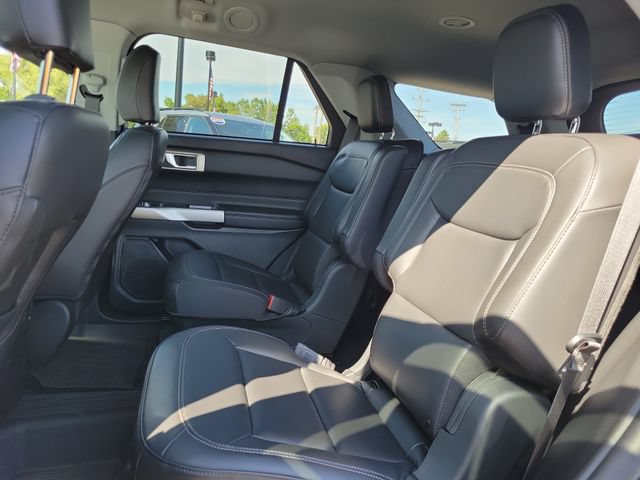 Certified 2023 Ford Explorer XLT w/ Equipment Group 202A AWD/4WD image 26