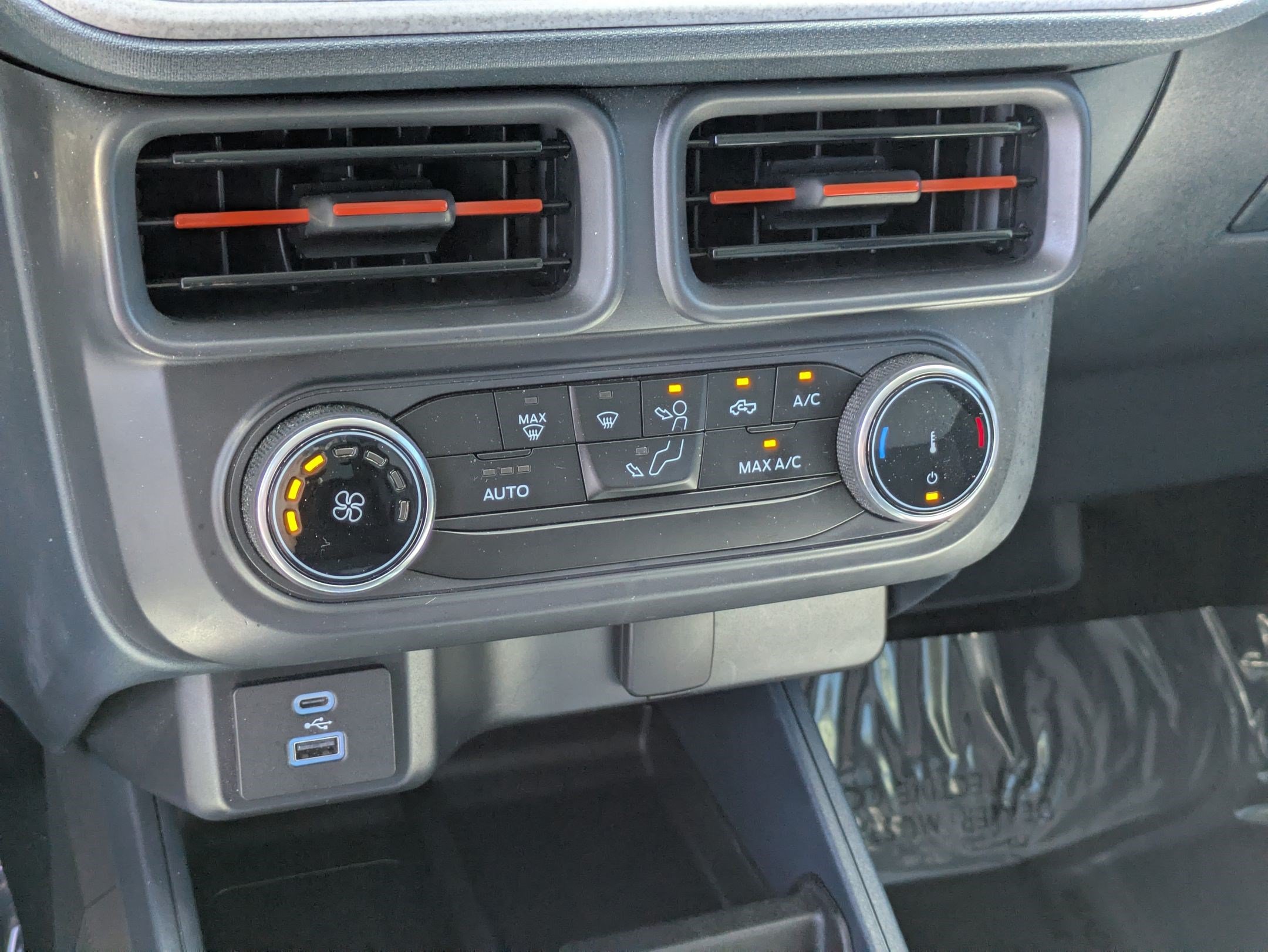 Certified 2023 Ford Maverick XLT FWD image 25