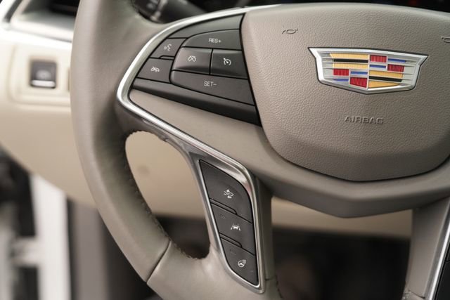 Used 2018 Cadillac XT5 Luxury w/ Driver Awareness Package FWD image 23