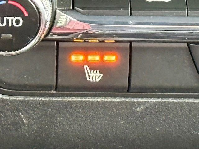 Used 2024 MAZDA MAZDA3 s image 22