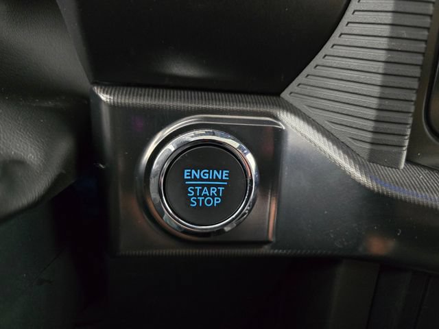Certified 2025 Ford F150 Lariat w/ Equipment Group 502A High AWD/4WD image 32