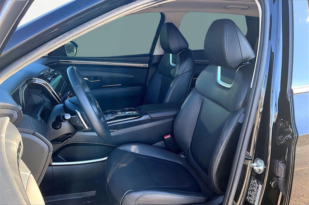 Used 2024 Hyundai Tucson Limited image 25