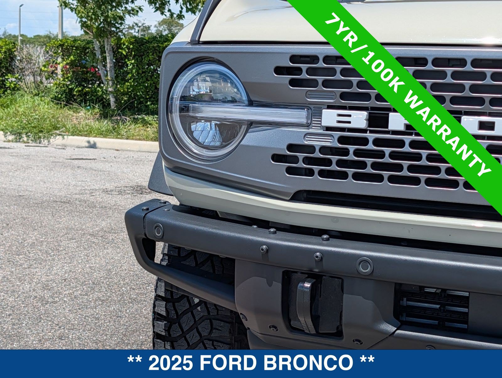 Certified 2025 Ford Bronco Badlands AWD/4WD image 10