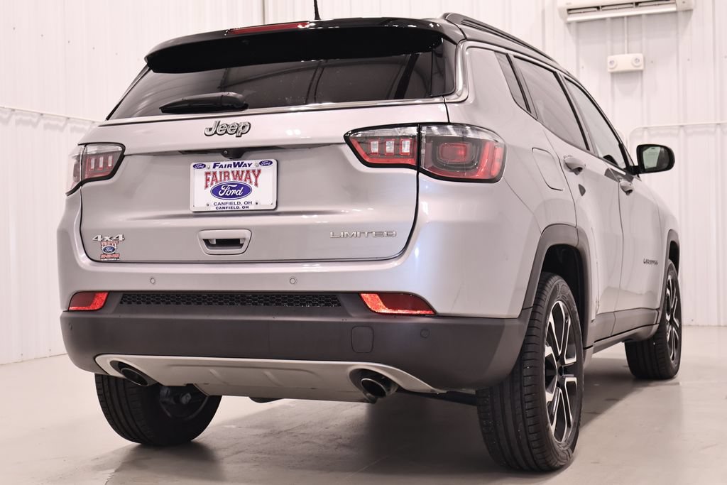 Used 2023 Jeep Compass Limited AWD/4WD image 10