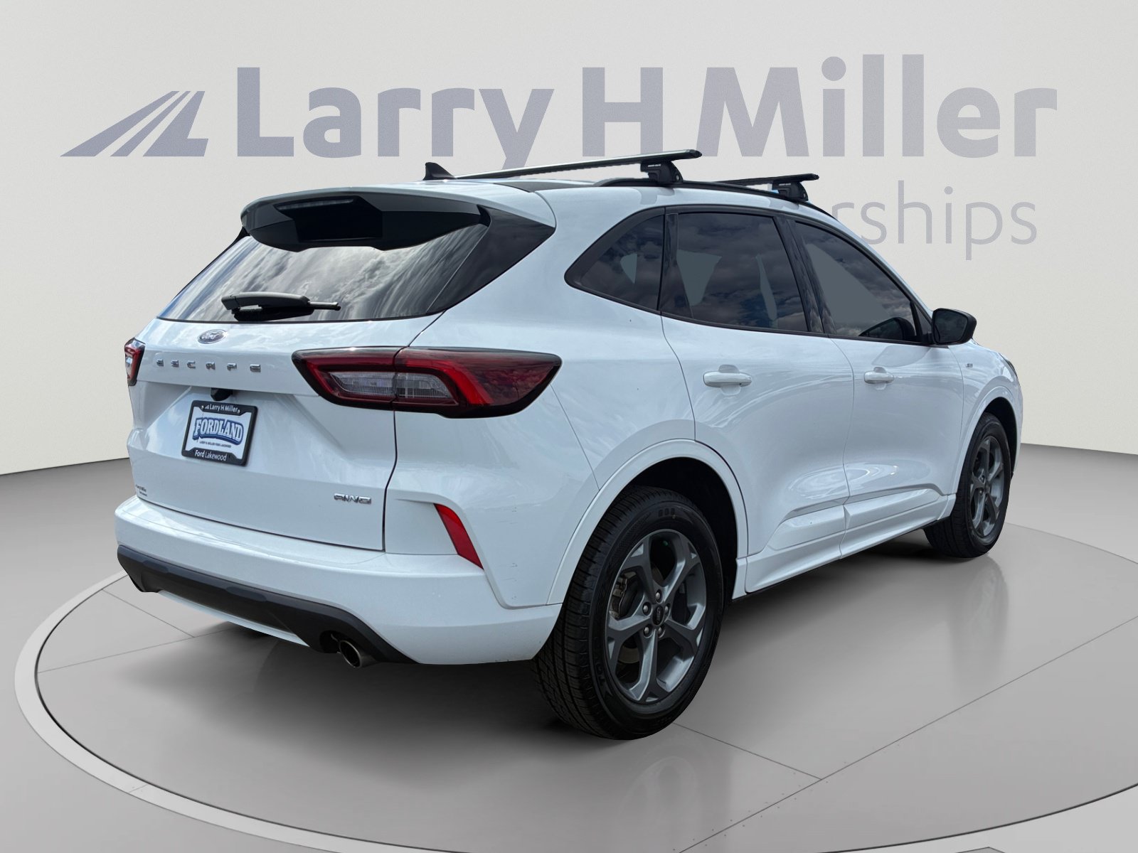 Certified 2023 Ford Escape ST-Line AWD/4WD image 5
