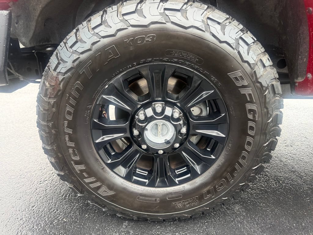 Certified 2021 Ford F250 Lariat w/ Tremor Off-Road Package AWD/4WD image 17