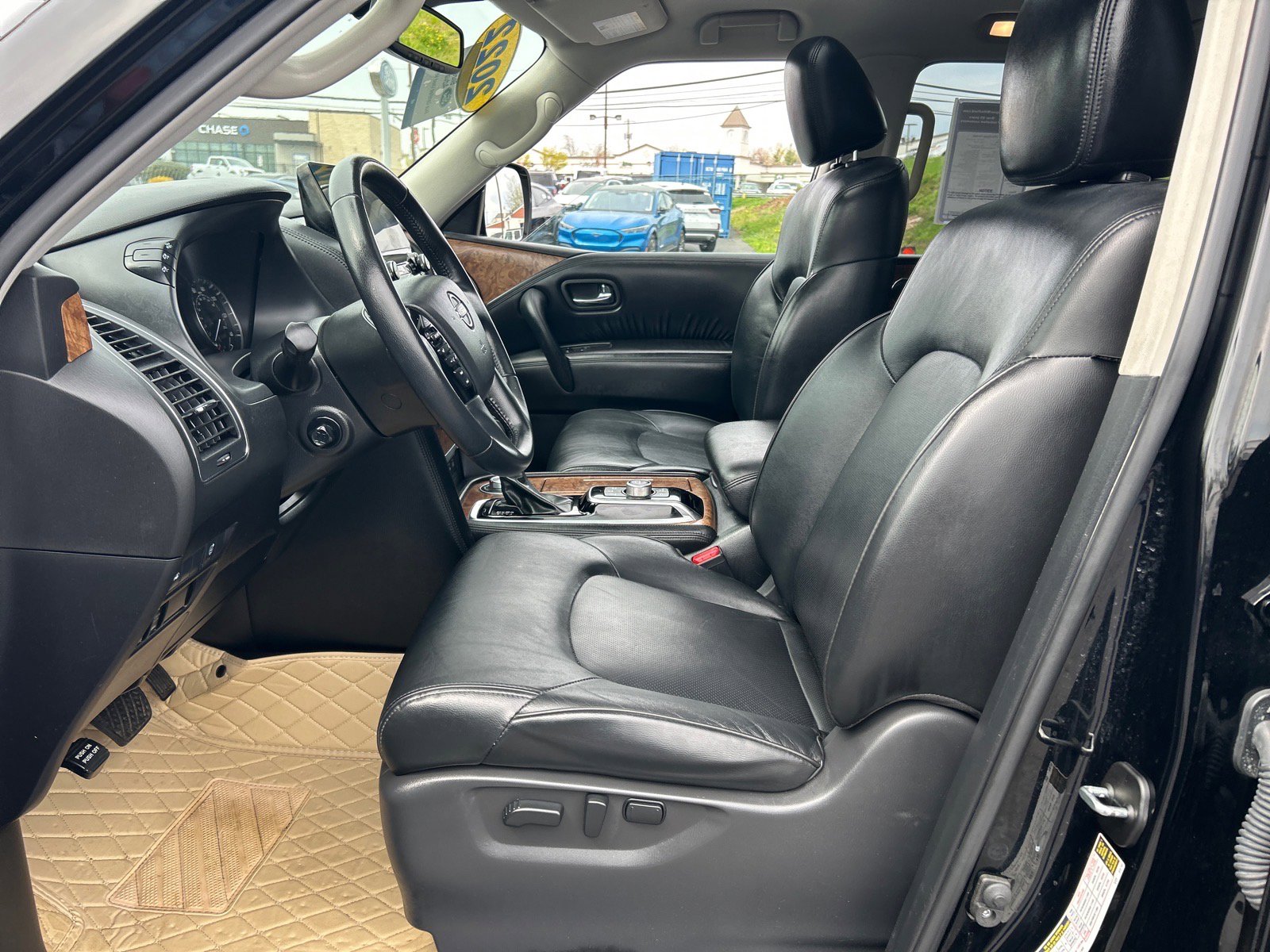 Used 2022 Nissan Armada SL image 7