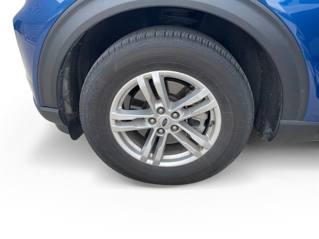 Certified 2023 Ford Explorer XLT w/ Equipment Group 202A image 12